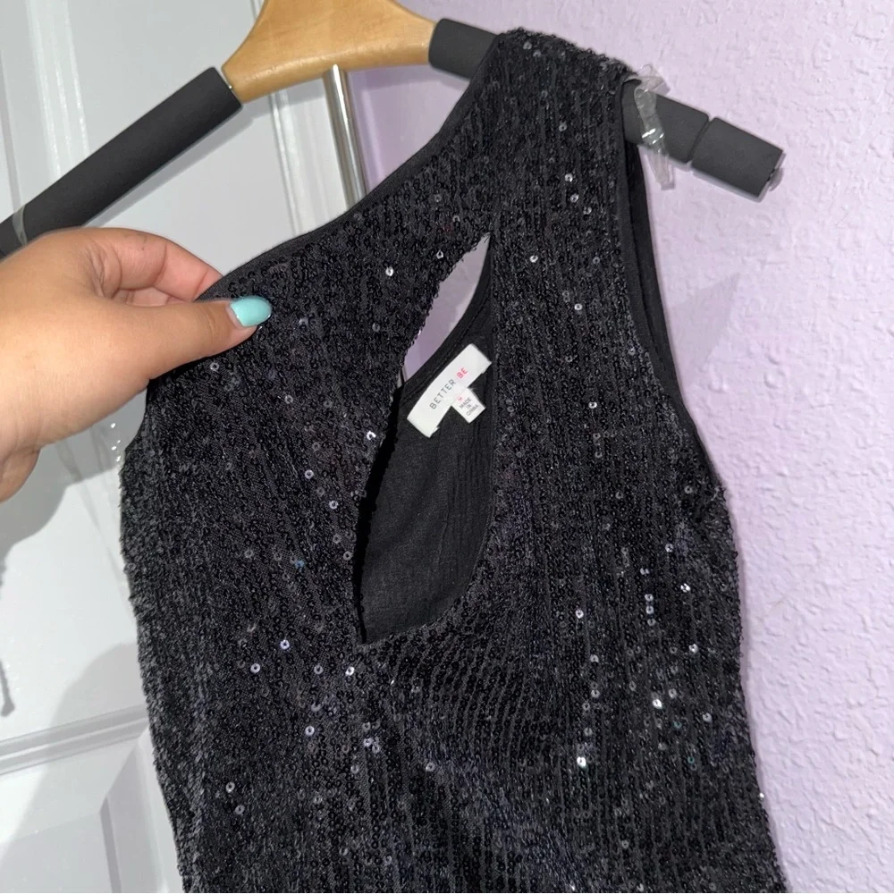 Black Sequin Cut Out Bodysuit - SIZE MEDIUM - Picture 5 of 5